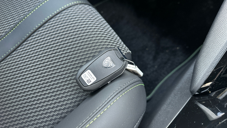 Peugeot 208 1.2 Hybrid 100 GT 5dr e-DSC6 Petrol Hatchback